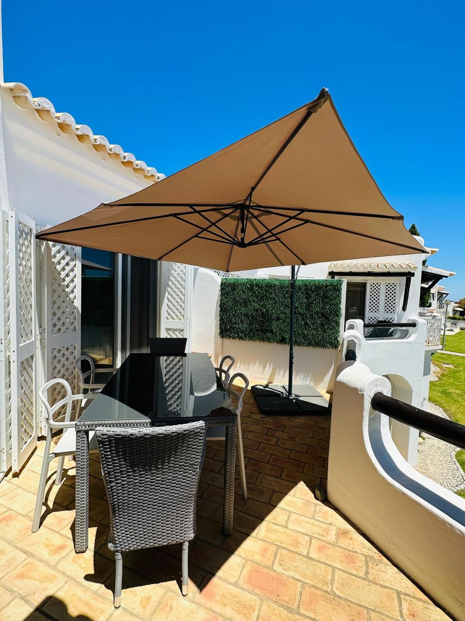 Lovely Apartment In Albufeira 2Bd 250M Beach Ocean View And Ac Wi-Fi Pool Exterior foto